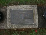 image of grave number 964812